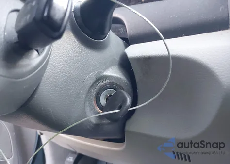 2009 Toyota Camry Le z USA, uszkodzony, nr VIN 4T1BE46K99U845683